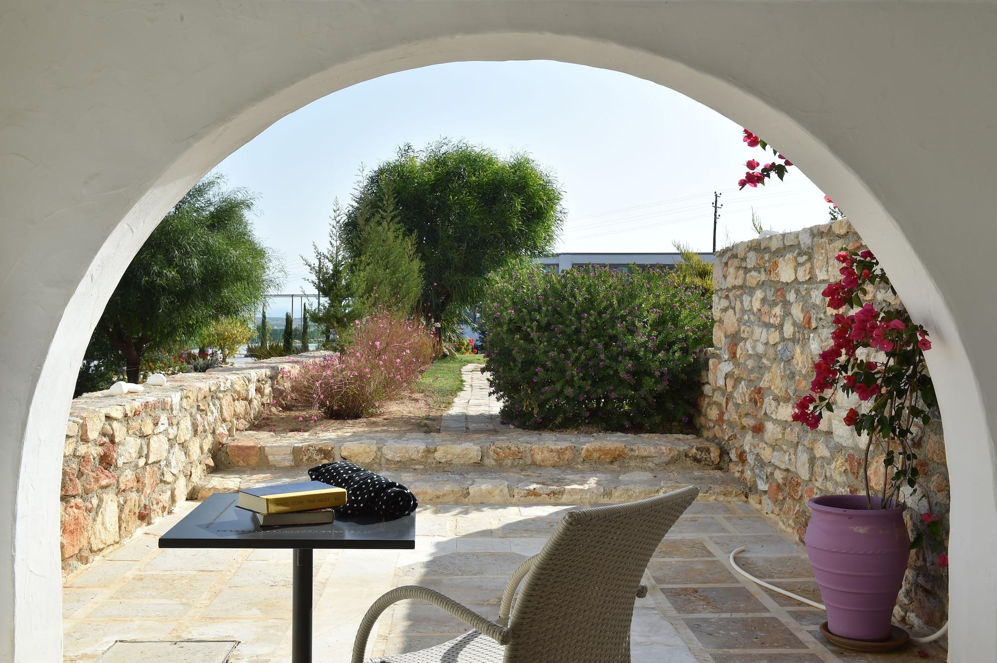 פארוס Naoussa Hills Boutique Resort- Adults Only מראה חיצוני תמונה