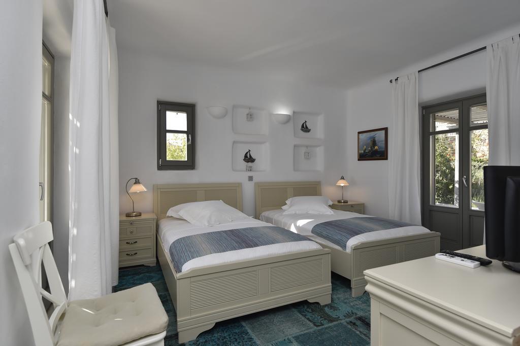 פארוס Naoussa Hills Boutique Resort- Adults Only מראה חיצוני תמונה