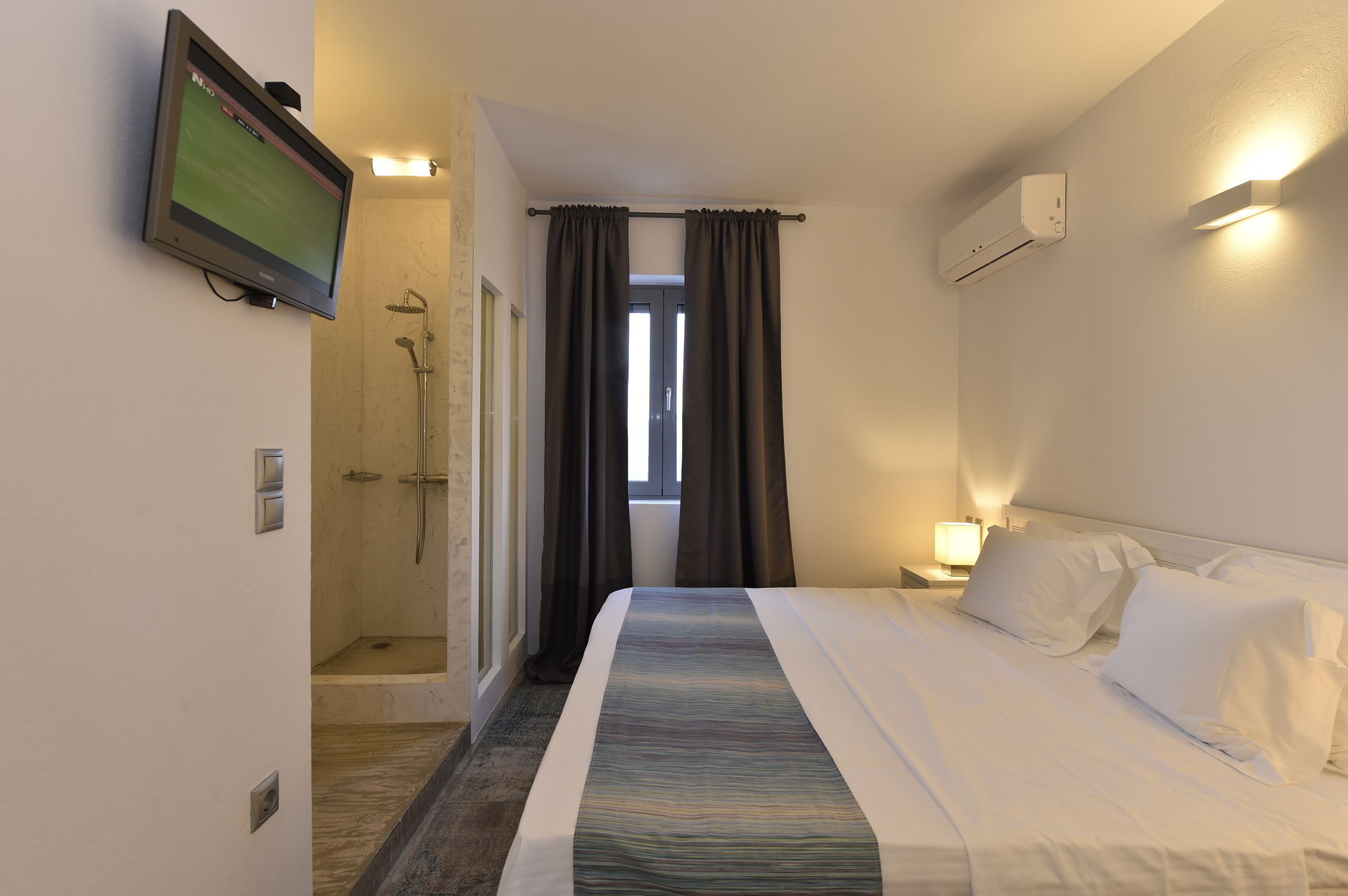 פארוס Naoussa Hills Boutique Resort- Adults Only מראה חיצוני תמונה