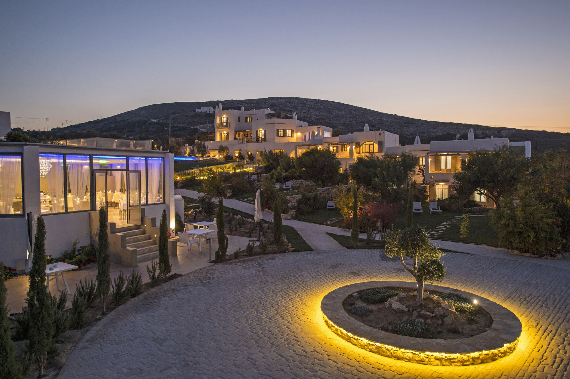 פארוס Naoussa Hills Boutique Resort- Adults Only מראה חיצוני תמונה
